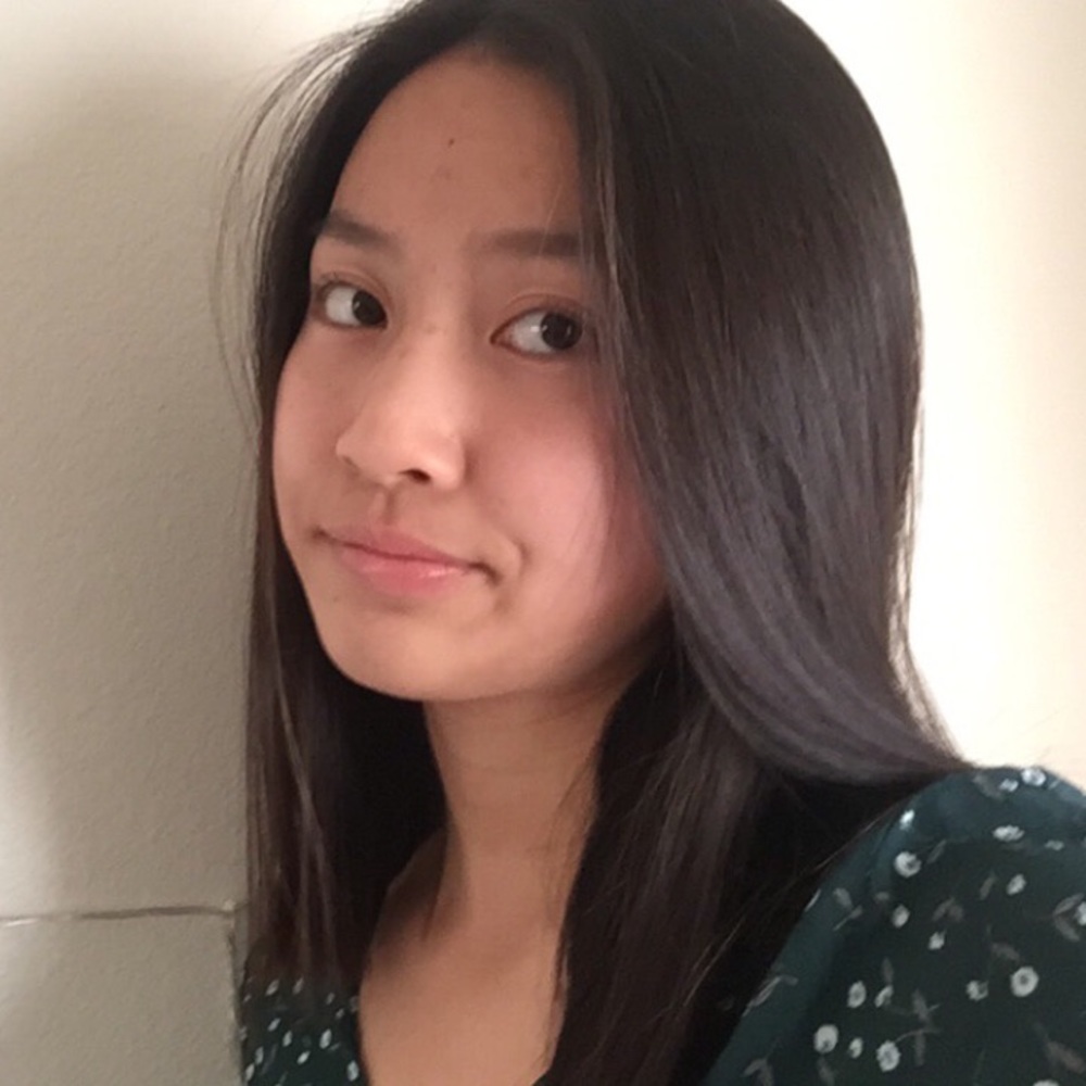 Meet your Posher, Adriana